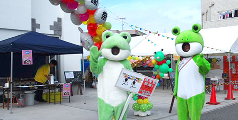 スタッフ総出でおもてなし 101感謝祭